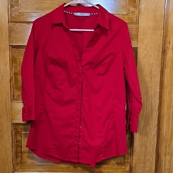Lee Tops - Lee Riders Red Fitted Button Down Shirt with 3/4 Sleeve M